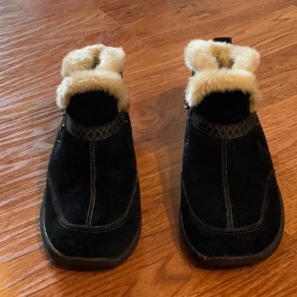 Easy Spirit Black Leather Suede Booties - Picture 2 of 5